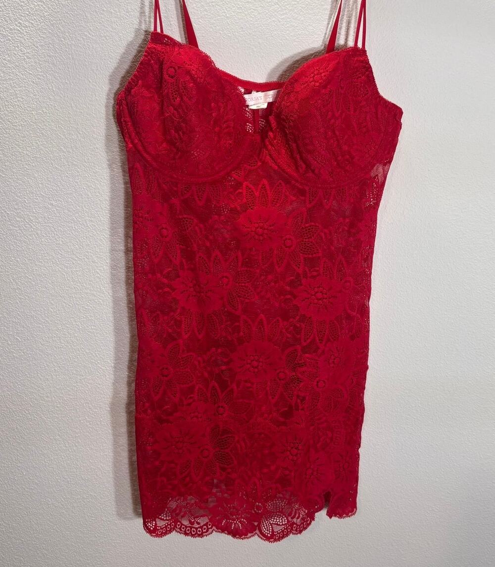 Victoria’s Secret Red Lace Bustier Chemise Lingerie Slip Dress Womens 36C